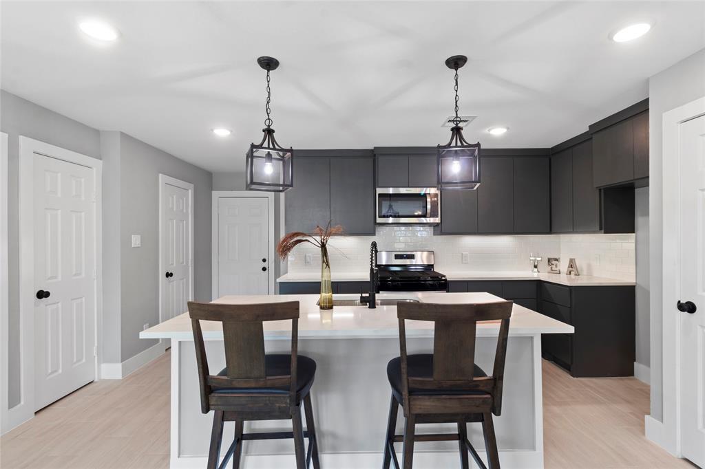 9938 Lanewell Street, Houston, Texas image 7