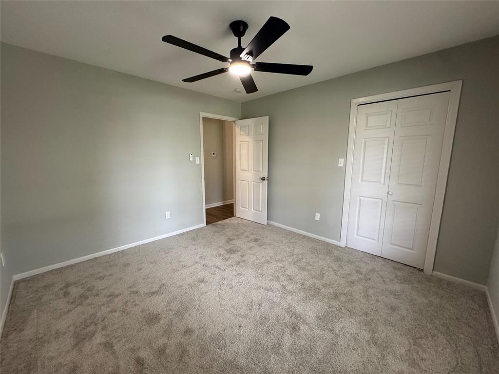 708 S 5th 1/2 Street, Nederland, Texas image 16