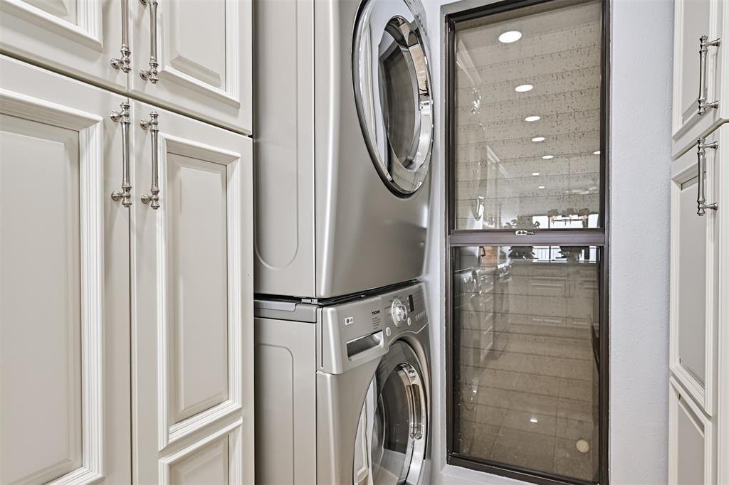 Galveston, Texas 77551, United States, 2 Bedrooms Bedrooms, ,2 BathroomsBathrooms,Residential,Active,184175