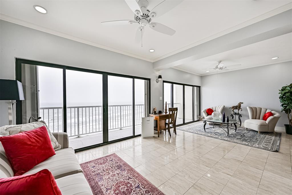 Galveston, Texas 77551, United States, 2 Bedrooms Bedrooms, ,2 BathroomsBathrooms,Residential,Active,184175