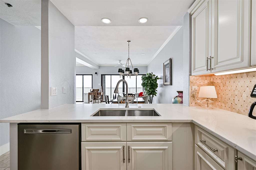 Galveston, Texas 77551, United States, 2 Bedrooms Bedrooms, ,2 BathroomsBathrooms,Residential,Active,184175