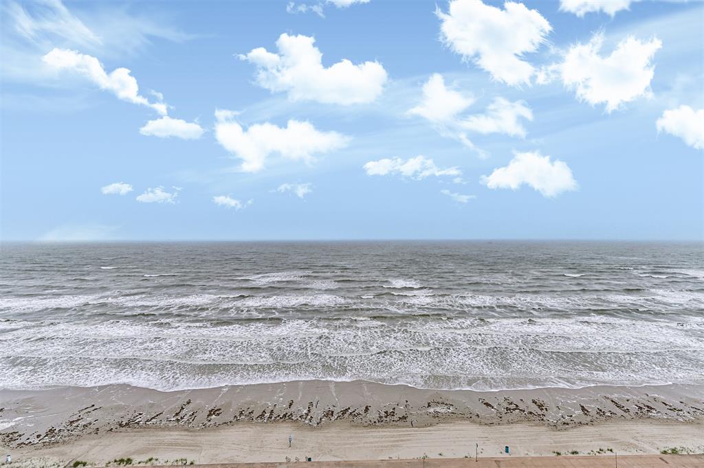 Galveston, Texas 77551, United States, 2 Bedrooms Bedrooms, ,2 BathroomsBathrooms,Residential,Active,184175