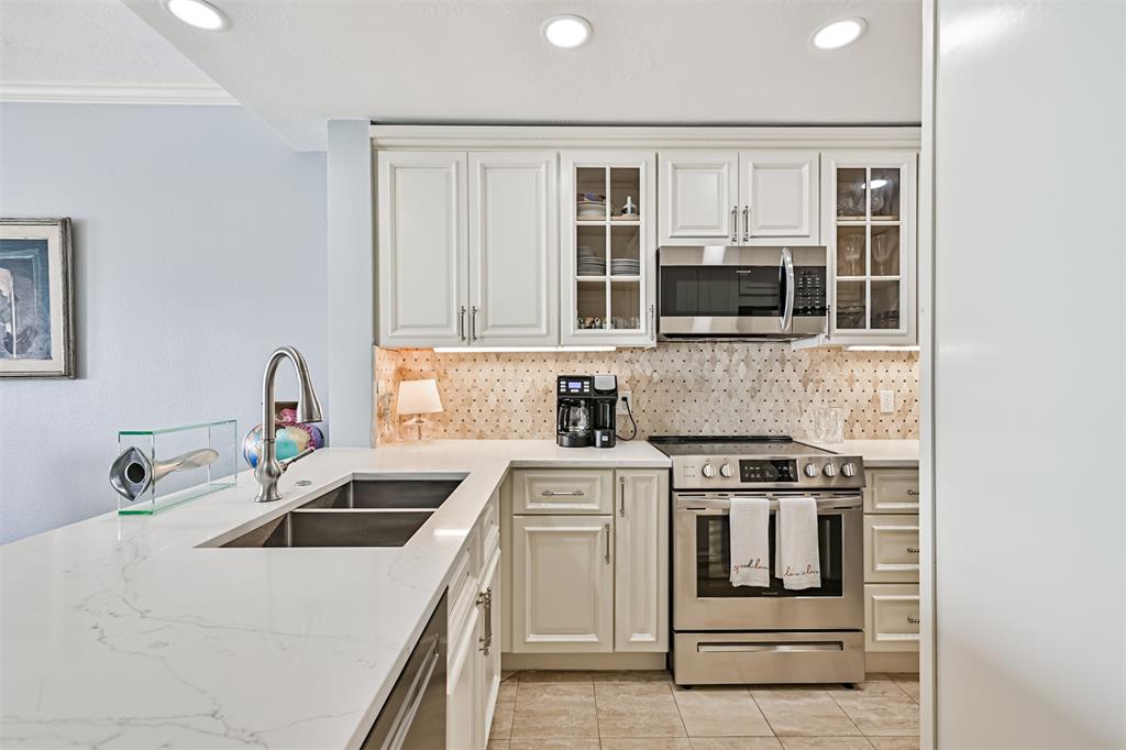 Galveston, Texas 77551, United States, 2 Bedrooms Bedrooms, ,2 BathroomsBathrooms,Residential,Active,184175