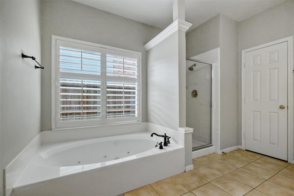 6911 Chessley Chase Drive, Sugar Land, Texas image 14