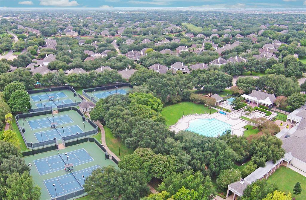 6911 Chessley Chase Drive, Sugar Land, Texas image 25