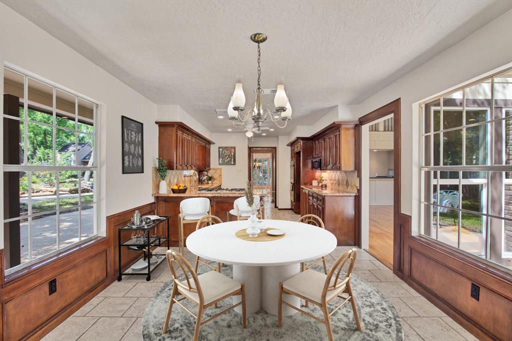 3407 Maple Park Drive, Kingwood, Texas image 15