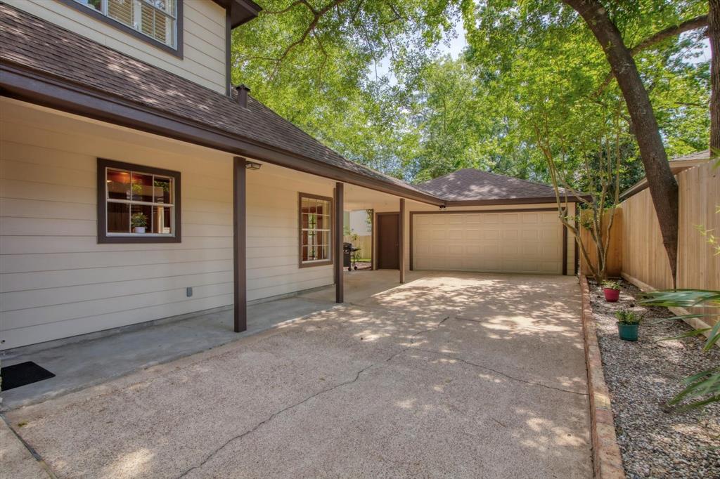 3407 Maple Park Drive, Kingwood, Texas image 18