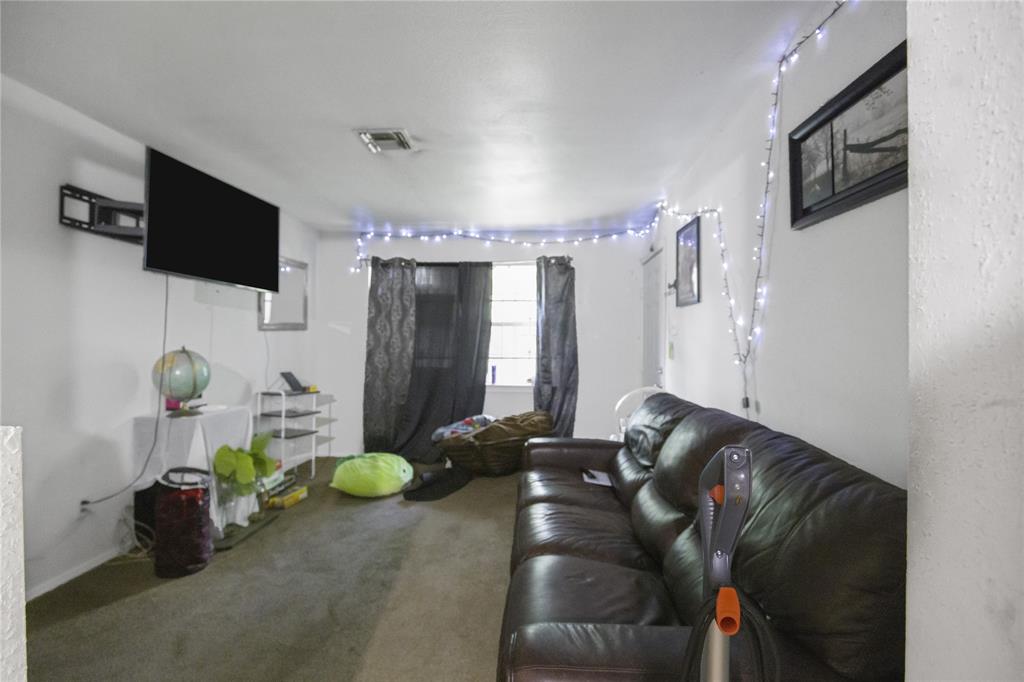 4115 Trail Lake Drive