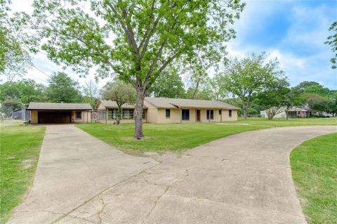 A home in Pearland