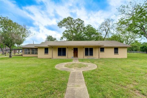 A home in Pearland