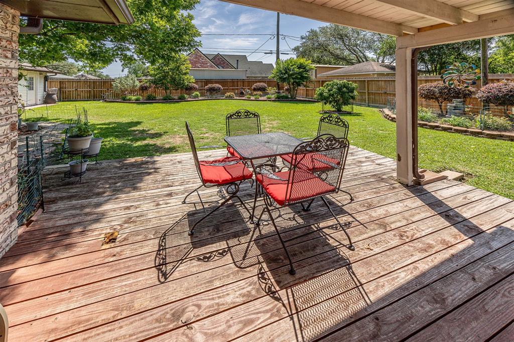 505 Mary Lane, Highlands, Texas image 10