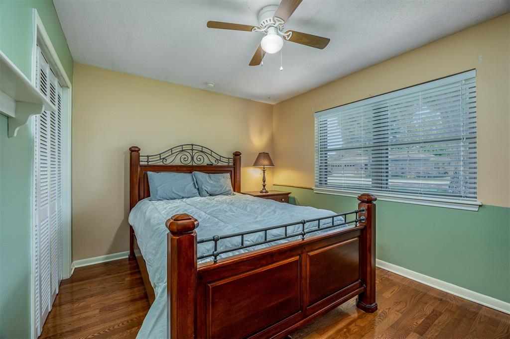 505 Mary Lane, Highlands, Texas image 20