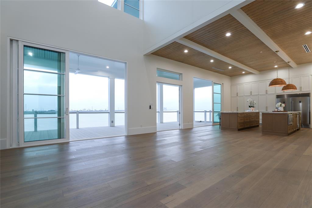 426 81st Street, Galveston, Texas image 7