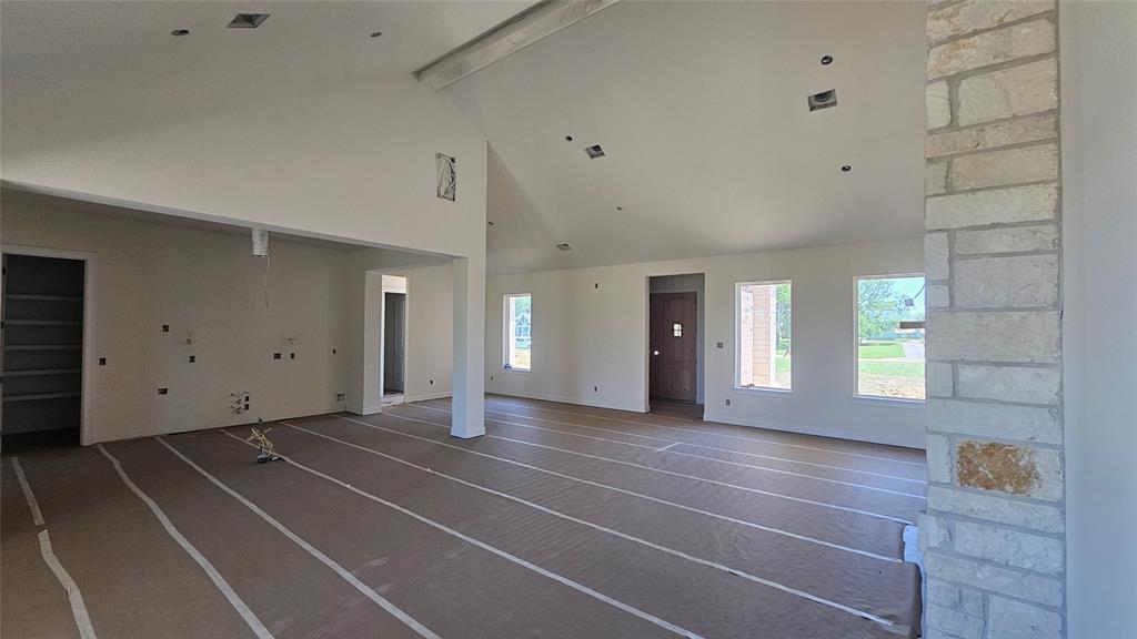 1720 Flintlock Court, Angleton, Texas image 8