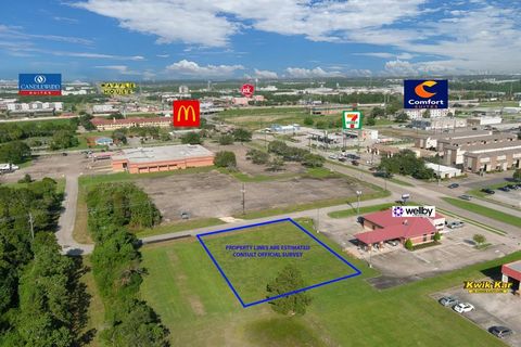 1100 BLOCK S 6th Street La Porte TX 77571