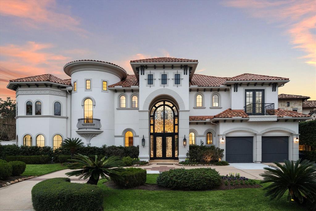 5101 Huckleberry Circle