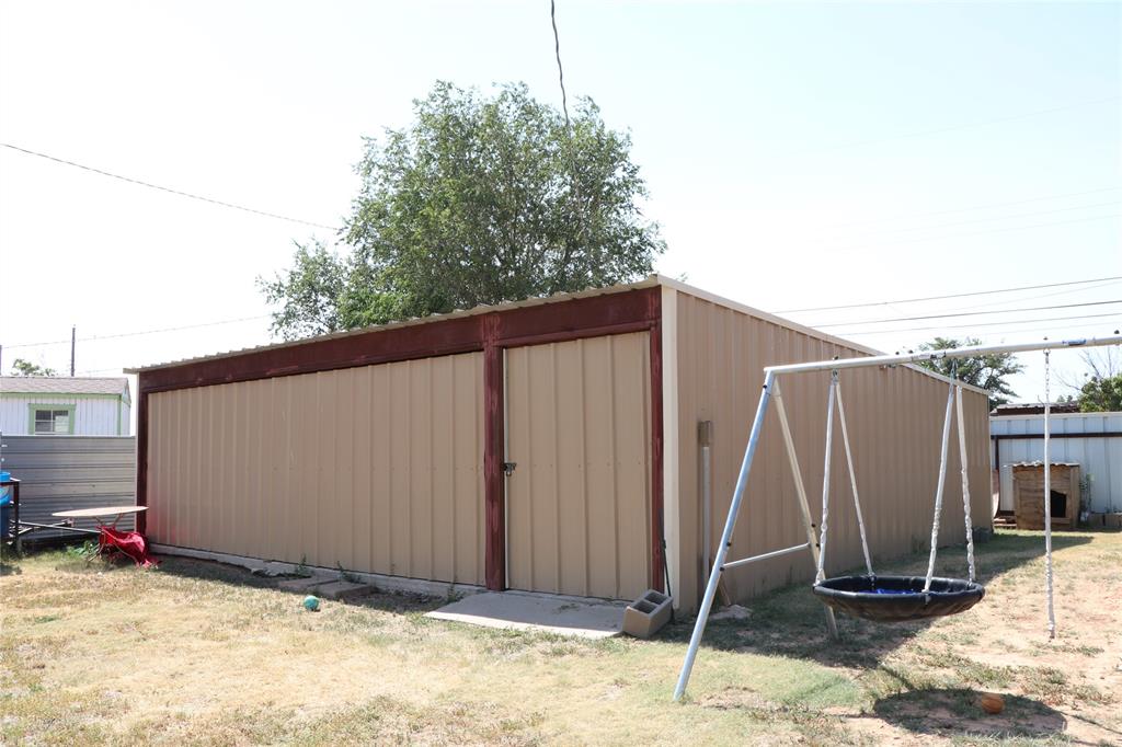 609 W 22nd Street, Plainview, Texas image 12