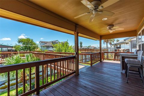 A home in Bayou Vista