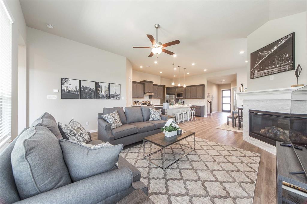 2151 Long Spring Drive, Missouri City, Texas image 10