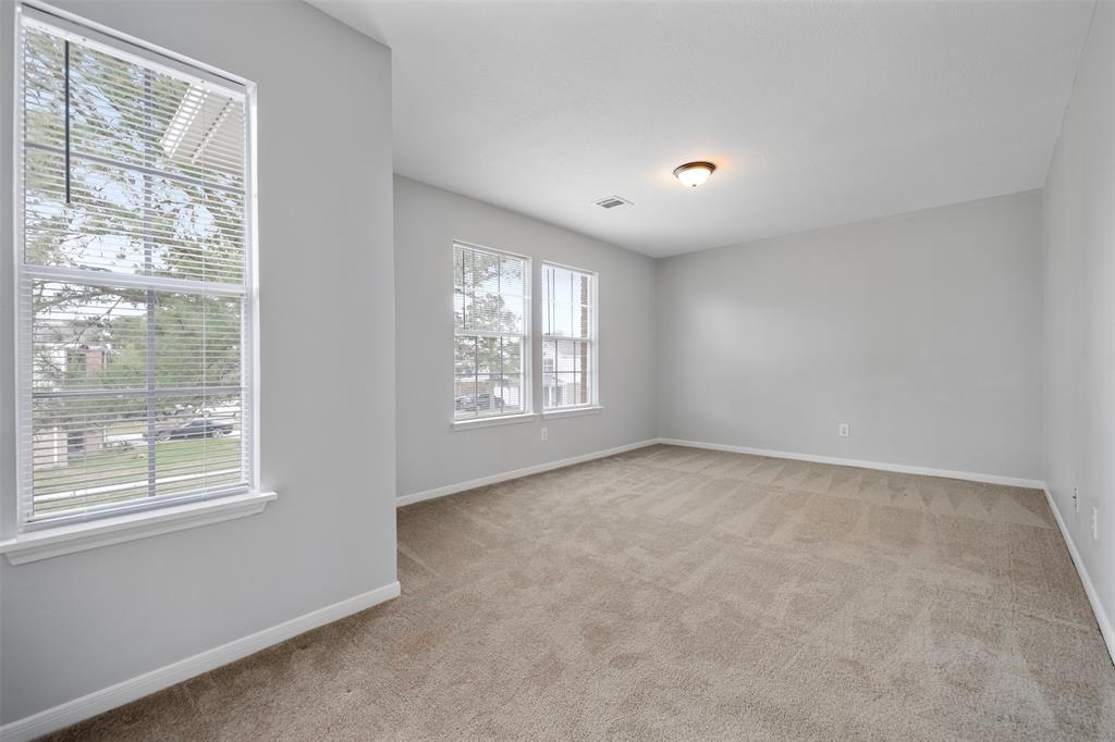 8027 Lavage Lane, Baytown, Texas image 13