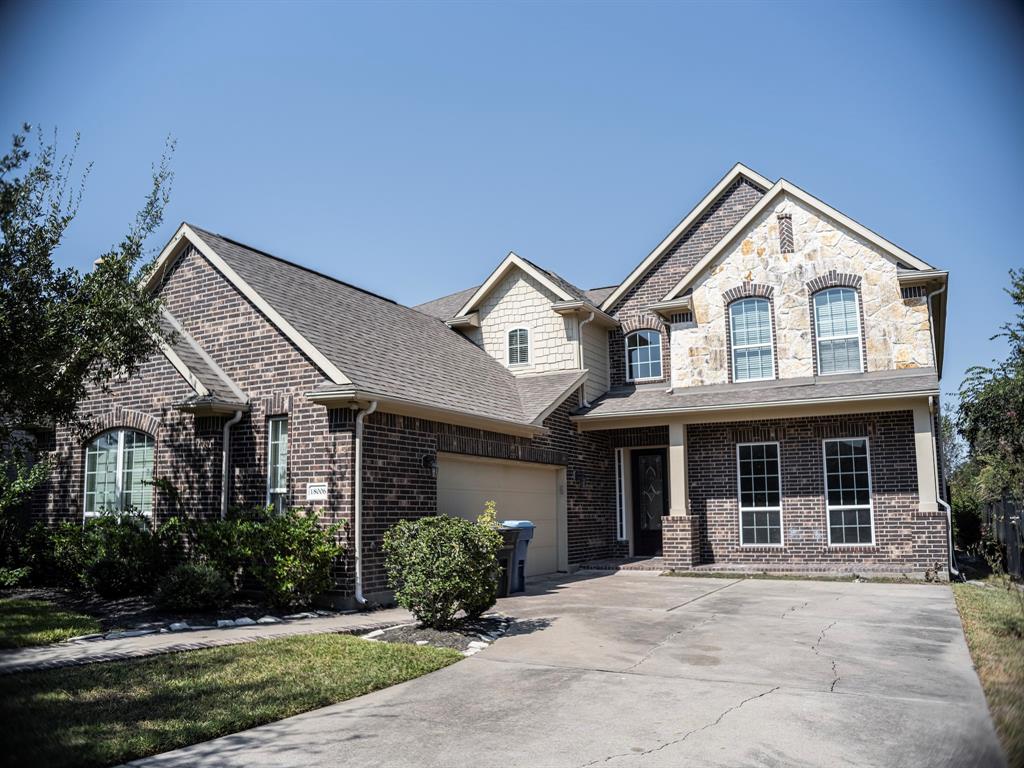 18006 E Williams Bend Drive, Cypress, Texas image 1