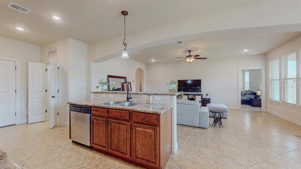 6740 Reese Street, Beaumont, Texas image 10