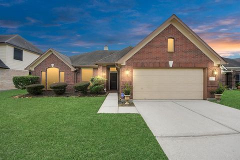 10522 Ravens Way Baytown TX 77523