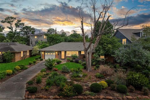 2114 Saxon Drive Houston TX 77018