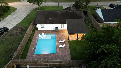 Photo of 12115 Wood Forest Drive, Houston, TX 77013 (MLS # 8735521)