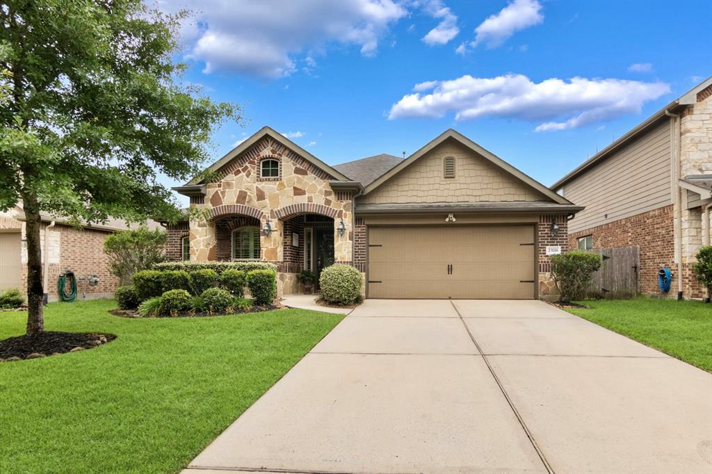 23118 Mestina Knoll Drive, Porter, Texas image 1