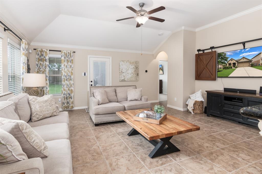 23118 Mestina Knoll Drive, Porter, Texas image 12