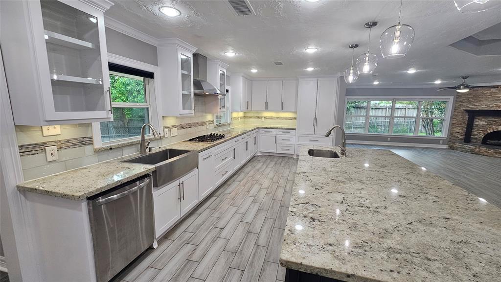 3318 N Braeswood Boulevard, Houston, Texas image 7