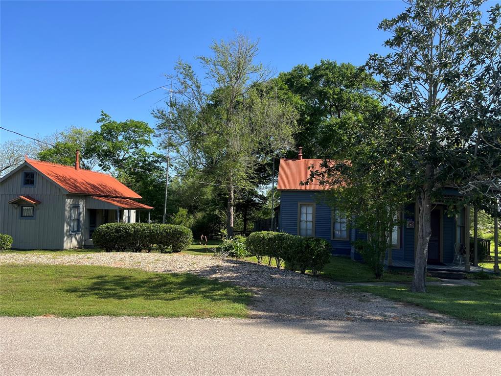 624 Houston Street, New Ulm, Texas image 3