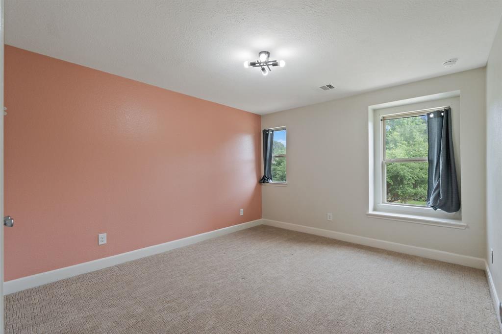 1923 Elkington Circle, Conroe, Texas image 35