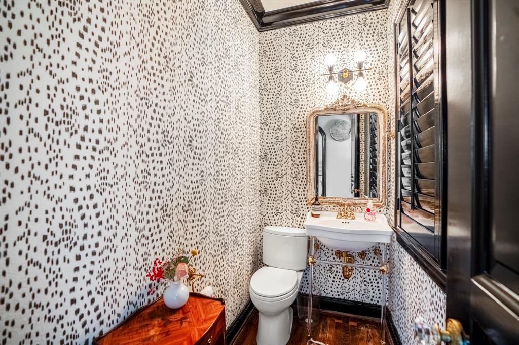 2248 Robinhood Street, Houston, Texas image 22