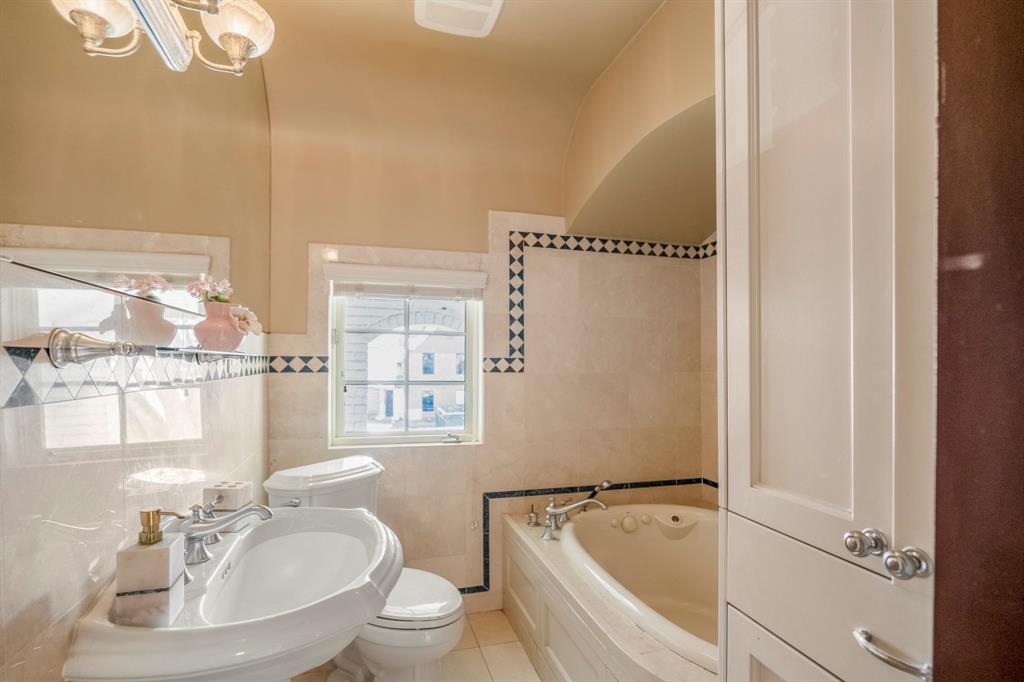 2248 Robinhood Street, Houston, Texas image 38