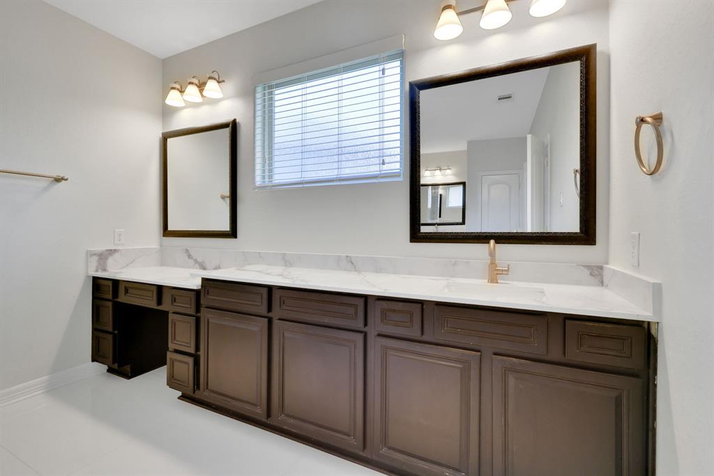 9743 Carina Forest Court, Humble, Texas image 22