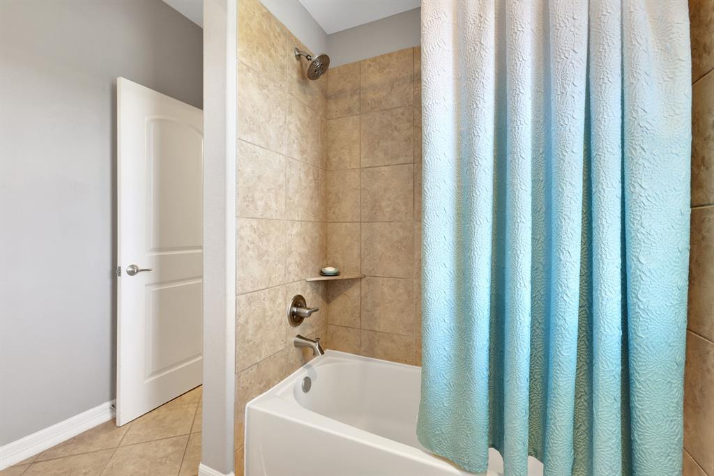 9743 Carina Forest Court, Humble, Texas image 35
