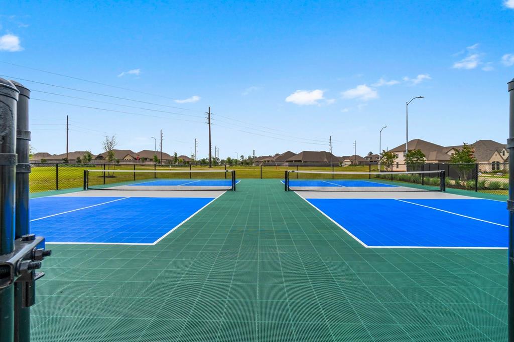 42578 Summer Crest Road, Magnolia, Texas image 30