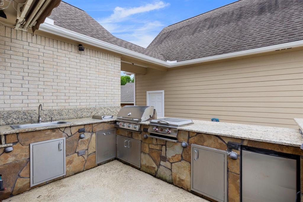 5405 Kingston Cove Court, Willis, Texas image 34