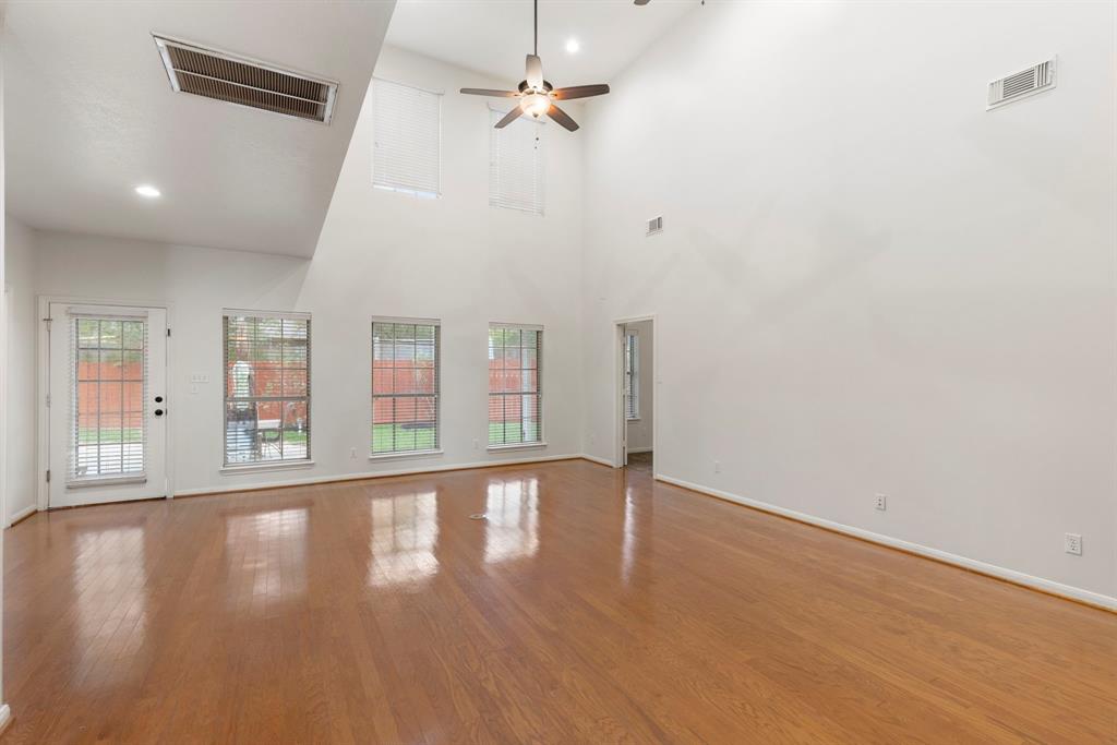 5405 Kingston Cove Court, Willis, Texas image 14