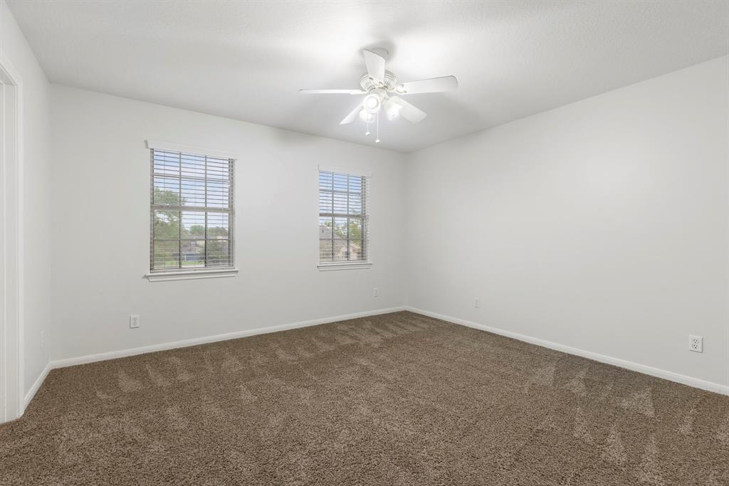 5405 Kingston Cove Court, Willis, Texas image 27