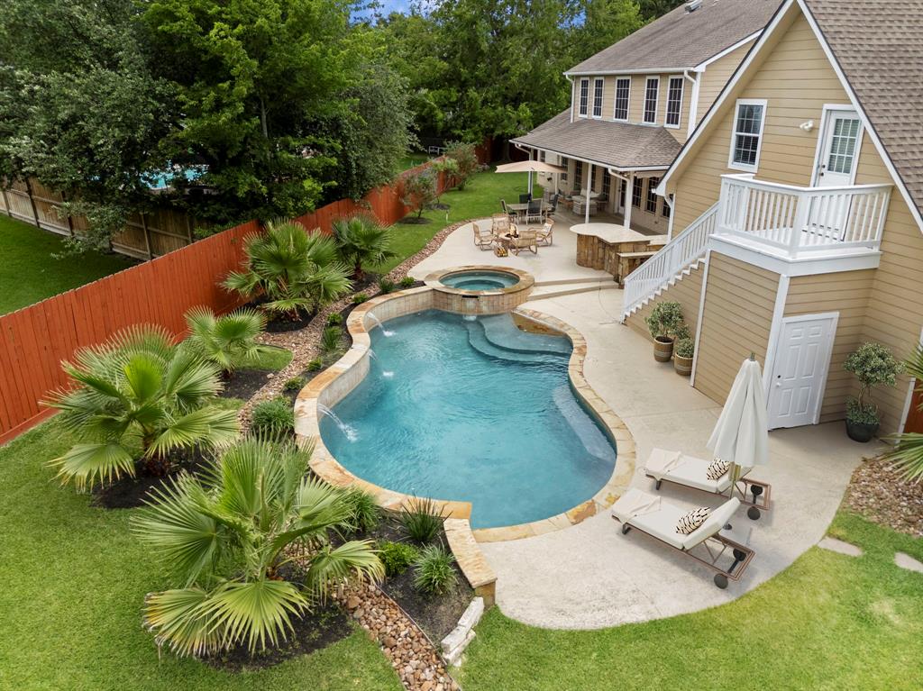 5405 Kingston Cove Court, Willis, Texas image 1