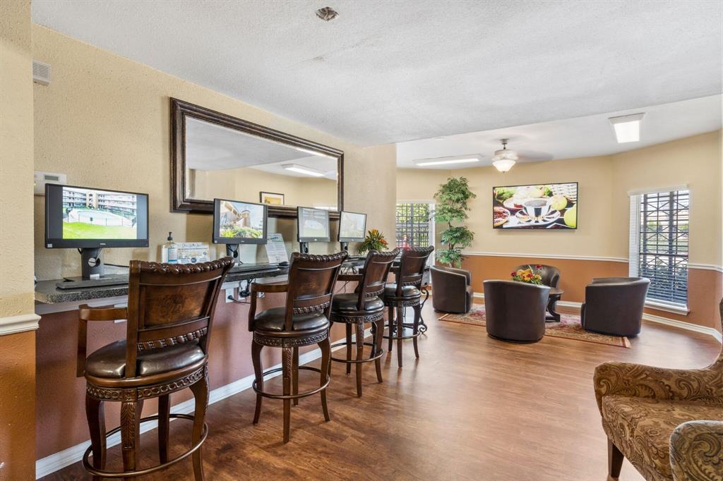 6259 Westheimer Road 157