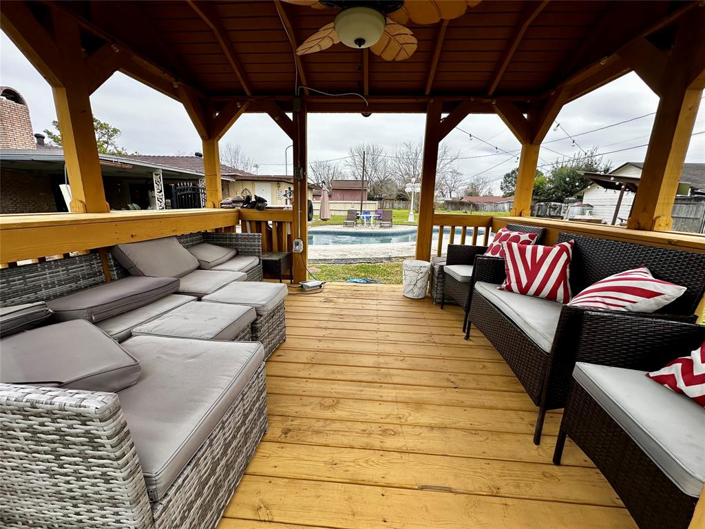902 Avenue M, South Houston, Texas image 18