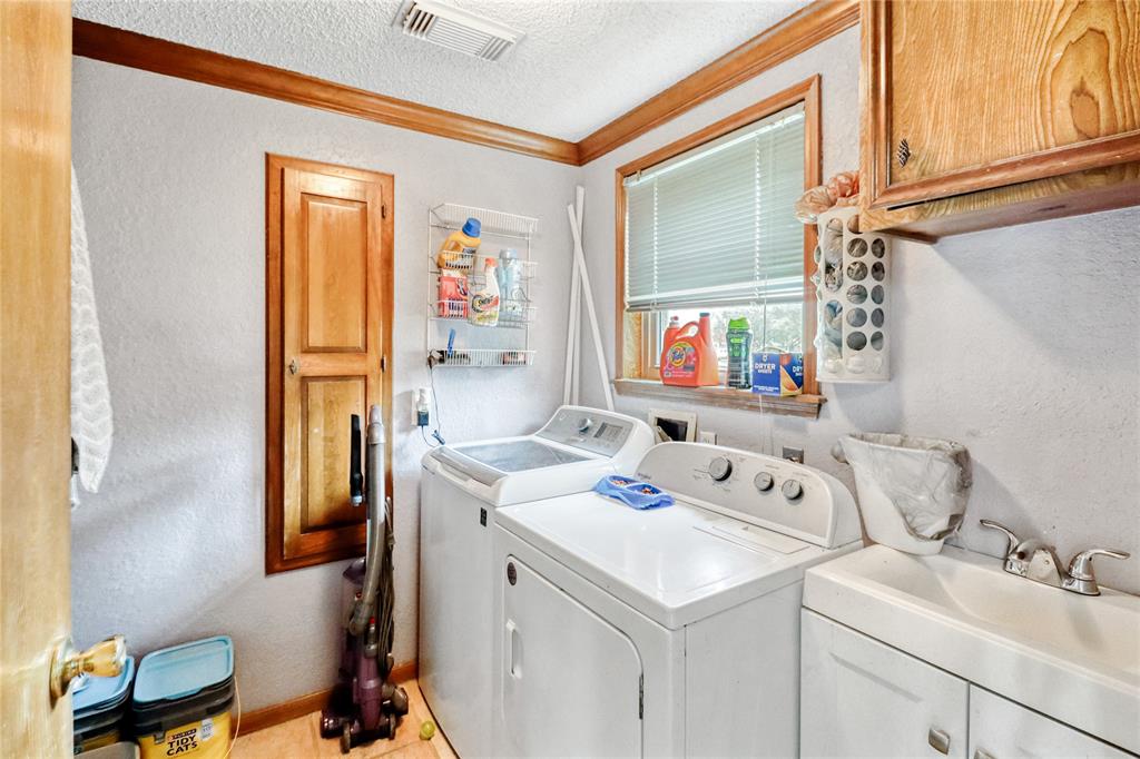 5314 Prairie Rose Street, Danbury, Texas image 24