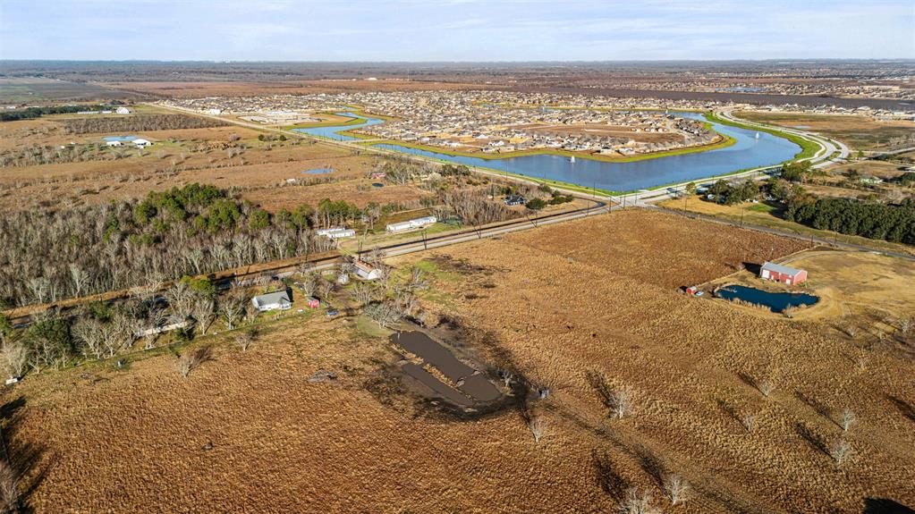00 County Rd 48, Rosharon, Texas image 7