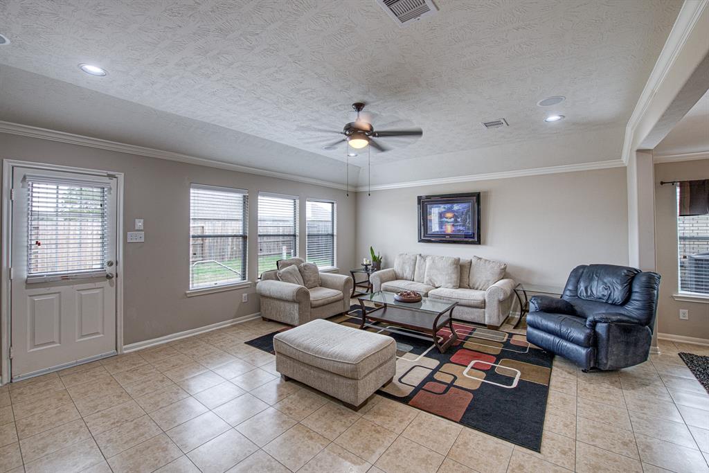522 Arbor Green Lane, Rosenberg, Texas image 5