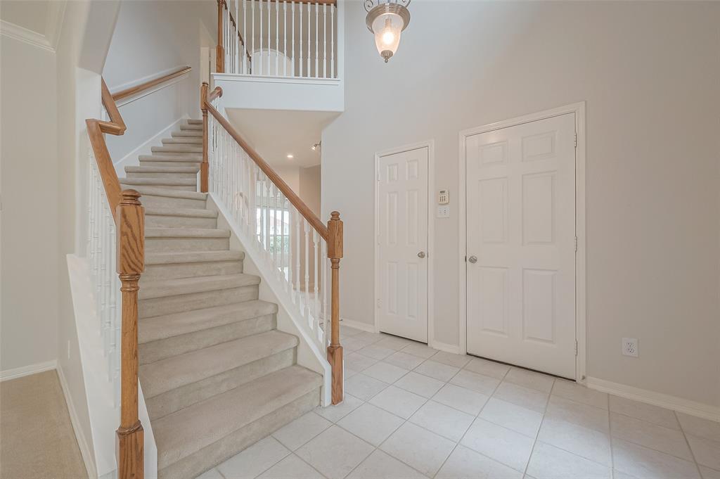 18118 Billabong Crescent Court