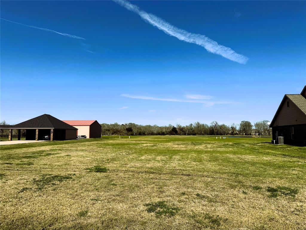 9035 Tumblewood Drive, Beach City, Texas image 12
